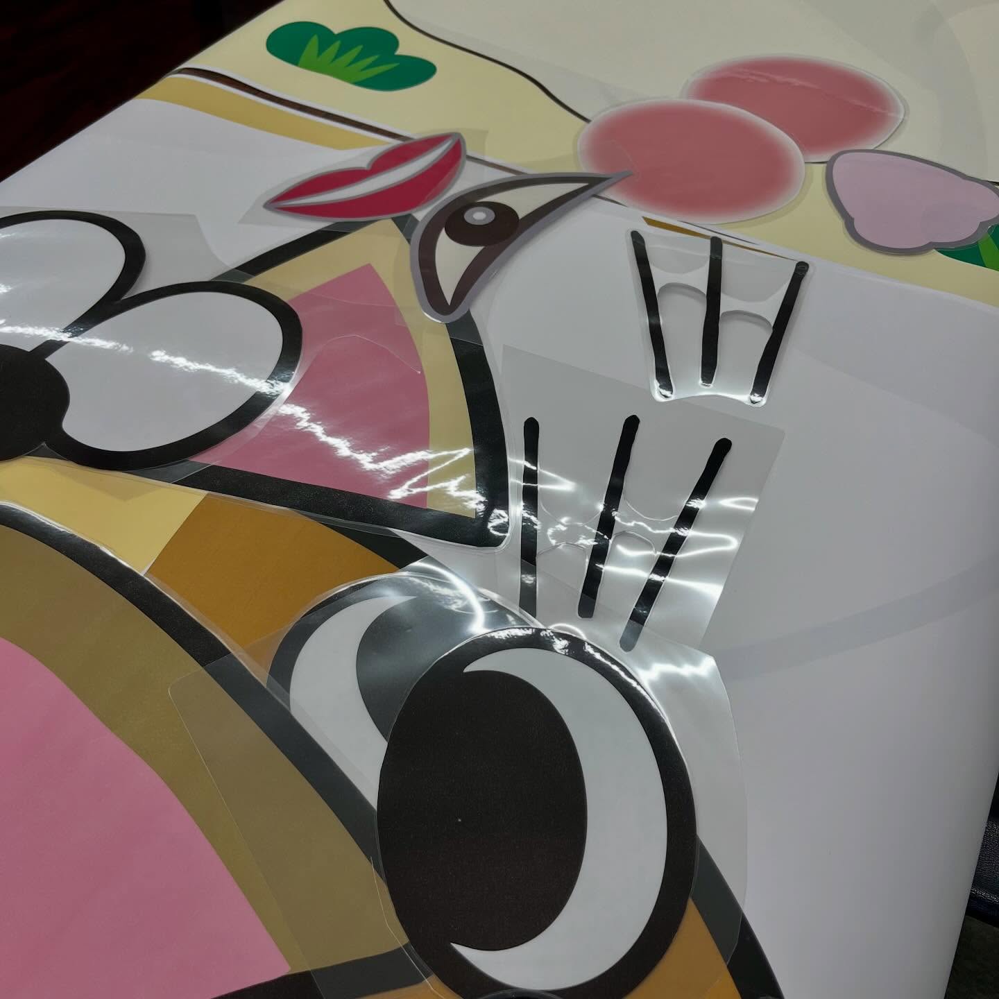 エールで楽しむお正月🎍
ジャンボ福笑い絶賛制作中！
1月2、3日はエールで遊ぼう！
#初売り 
#福笑い 
#滑川 
#ショッピングセンター